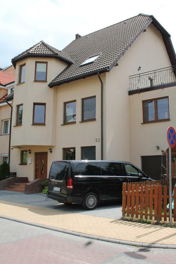 Pokoje Goscinne Magdalena Dziwnówek Exterior foto